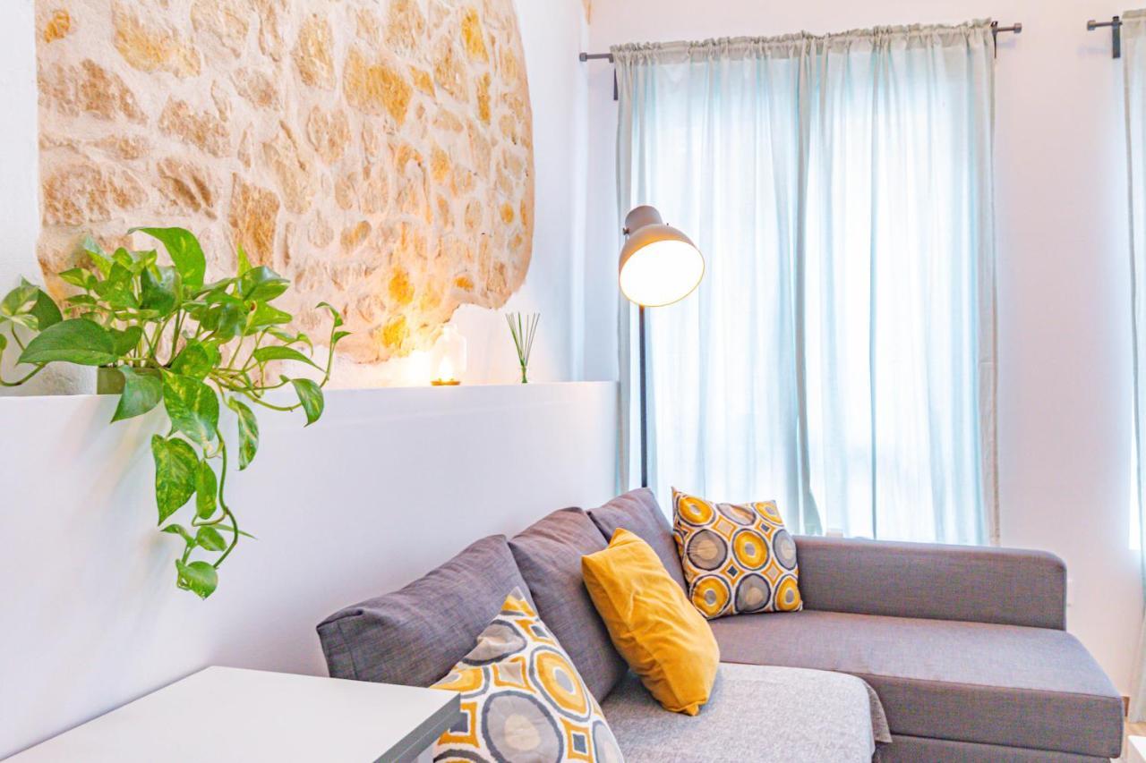 Suncastle -with Sunny Rooftop Terrace And Barbecue Apartment